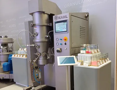 The fluidized bed plant is suitable for drying, agglomeration, spray granulation, microencapsulation, or coating of powders, granules, or pellets, Photo: Amandus Kahl Fluid bed technology: The fluidized bed plant is suitable for drying, agglomeration, spray granulation, microencapsulation, or coating of powders, granules, or pellets