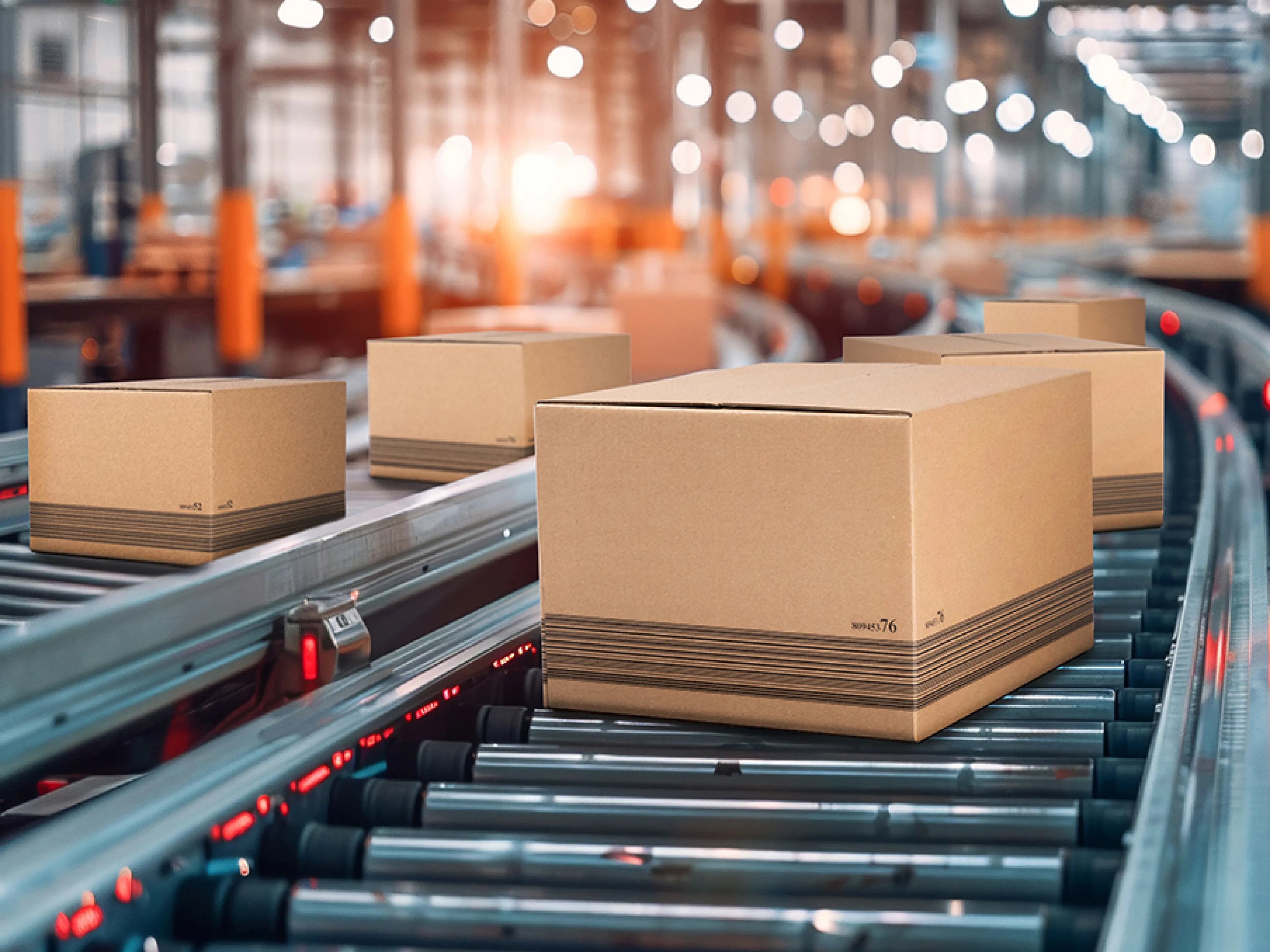 Mondi has introduced a digital printing and label-free packaging solution for Komsa to ship 35,000 packages per day without adhesive labels, Photo: Mondi Mondi has introduced a digital printing and label-free packaging solution for Komsa to ship 35,000 packages per day without adhesive labels